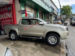 Xe Toyota Hilux 3.0G 4x4 MT 2014