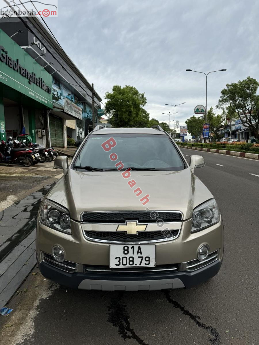 Chevrolet Captiva LT Maxx 2.4 MT 2010