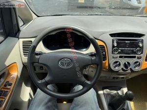 Xe Toyota Innova G 2010
