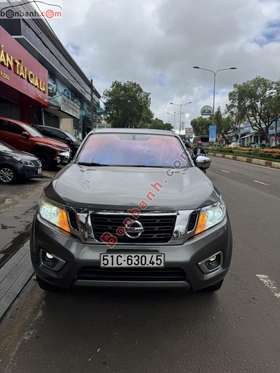 Nissan Navara SL 2.5MT 4WD 2015